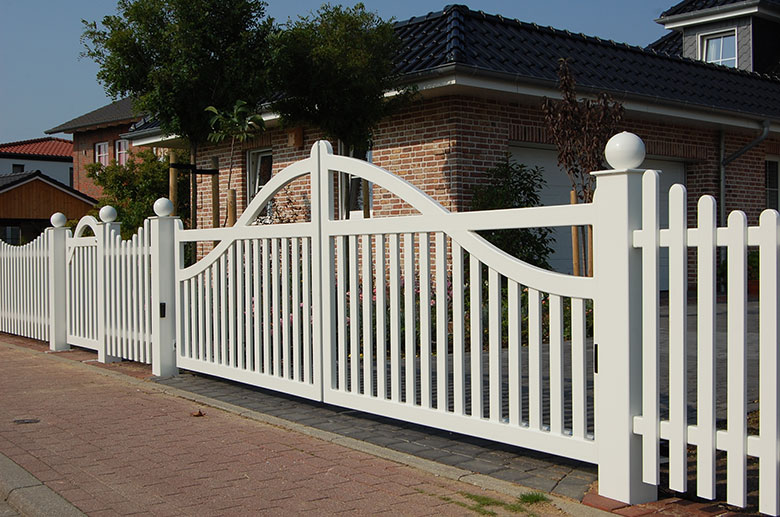 Reinhard Petersen GmbH - Haus & Hof - Friesentore